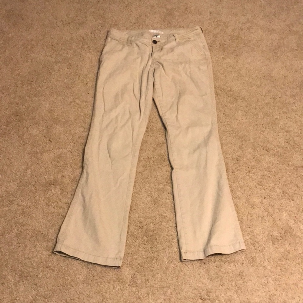Khaki pants
